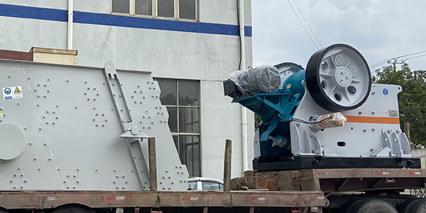 【發(fā)貨現(xiàn)場】秋日發(fā)貨忙！上海東蒙設(shè)備發(fā)貨ing！助力客戶建筑垃圾資源再生項目